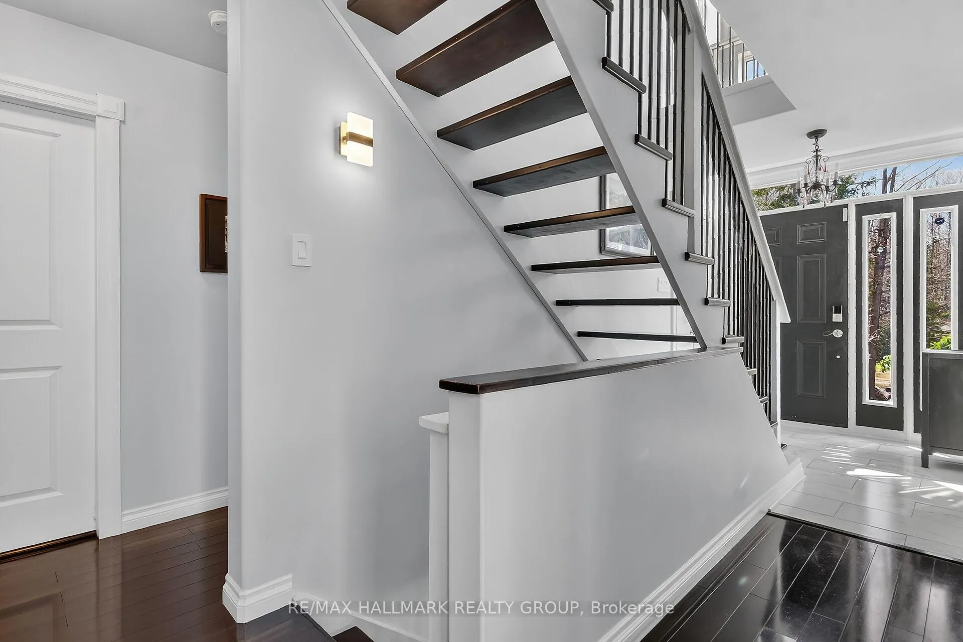 Photo 5 of 519 Parsons Lane, Lanark Highlands, Lanark Highlands (Dalhousie) Twp — HOMEH