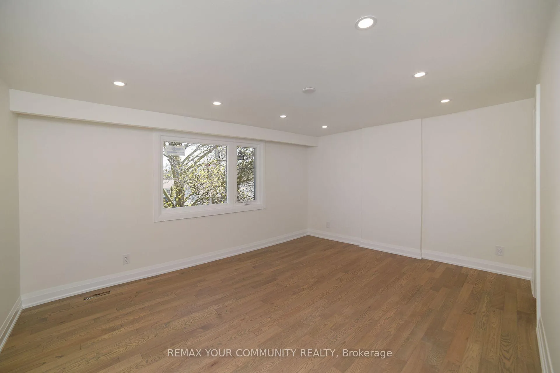 Photo 22 of 29 Colonsay Road, Markham, Royal Orchard — HOMEH