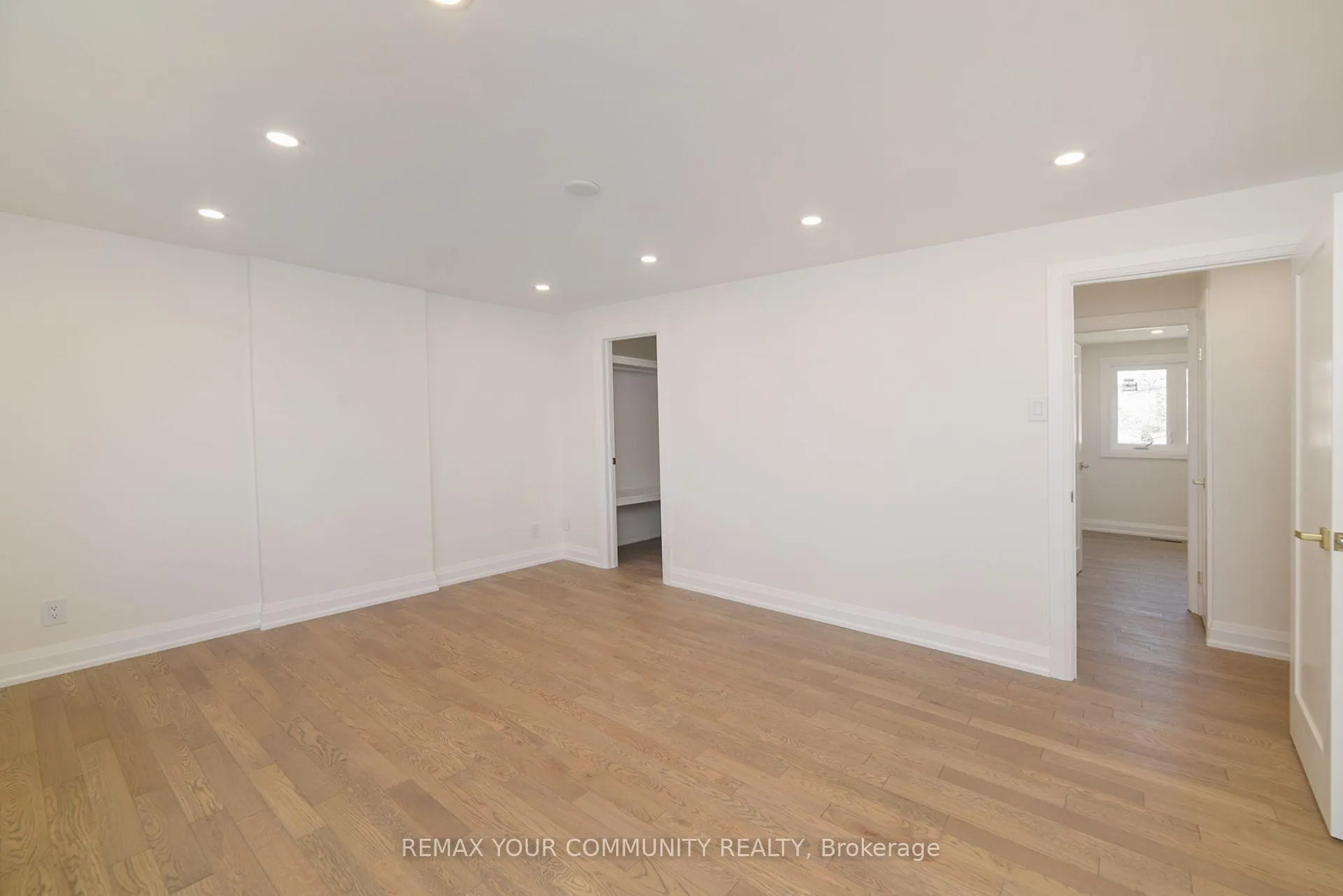 Photo 23 of 29 Colonsay Road, Markham, Royal Orchard — HOMEH