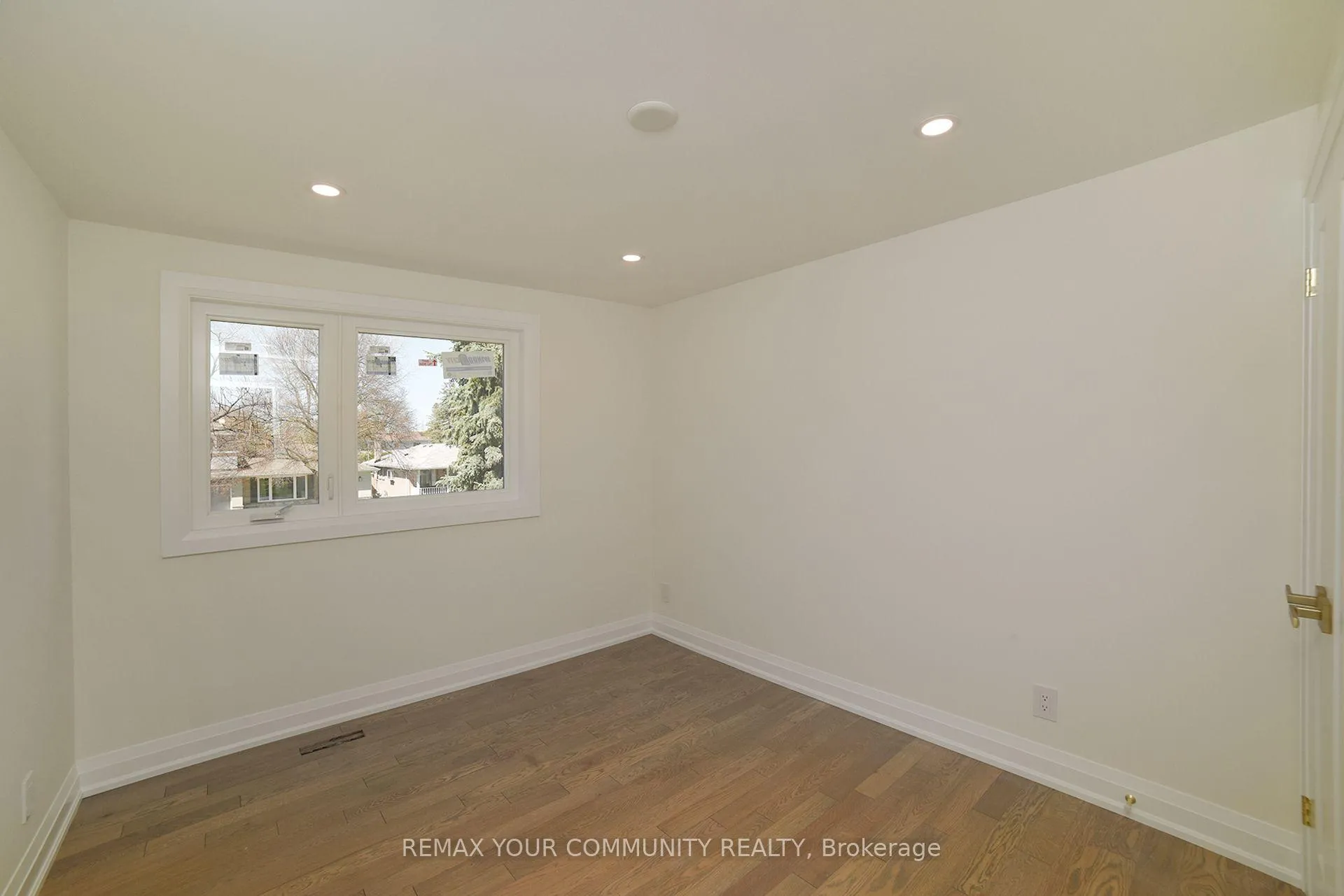 Photo 27 of 29 Colonsay Road, Markham, Royal Orchard — HOMEH