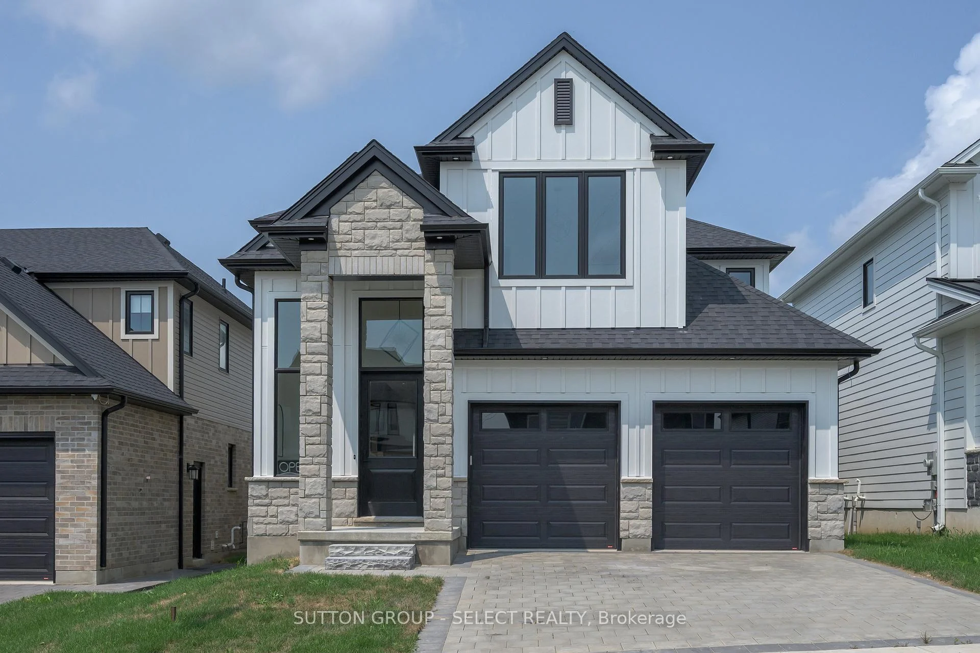 Photo of 1898 Fountain Grass Drive