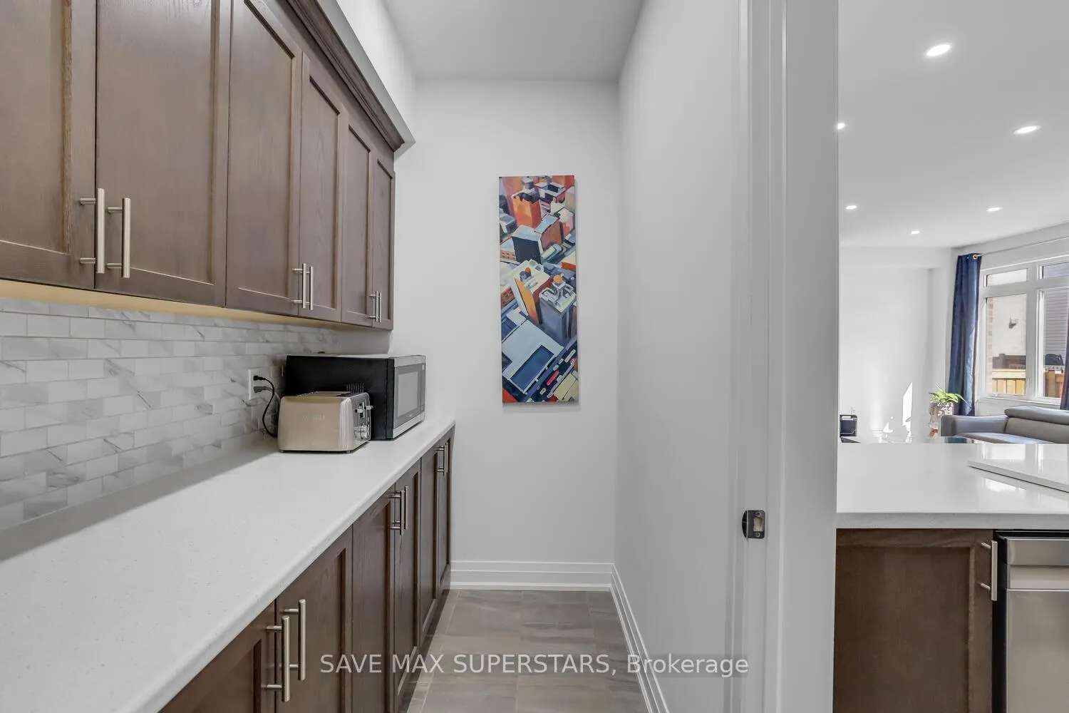 Photo 12 of 159 Franklin Trail, Barrie, Rural Barrie Southwest — HOMEH