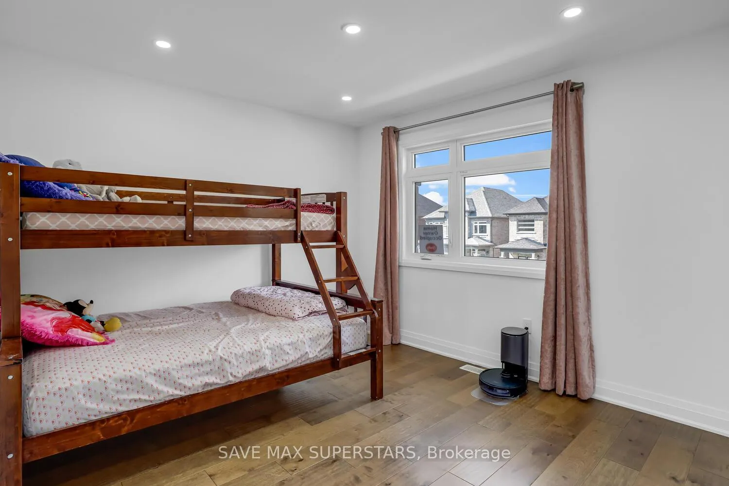 Photo 18 of 159 Franklin Trail, Barrie, Rural Barrie Southwest — HOMEH