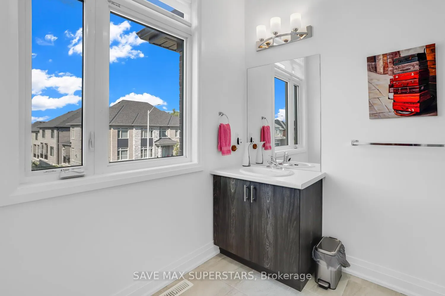 Photo 21 of 159 Franklin Trail, Barrie, Rural Barrie Southwest — HOMEH