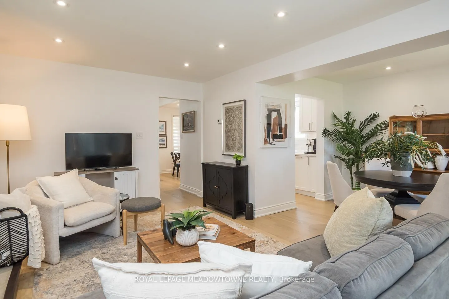 Photo 12 of 517 Beaver Court, Milton, Timberlea — HOMEH