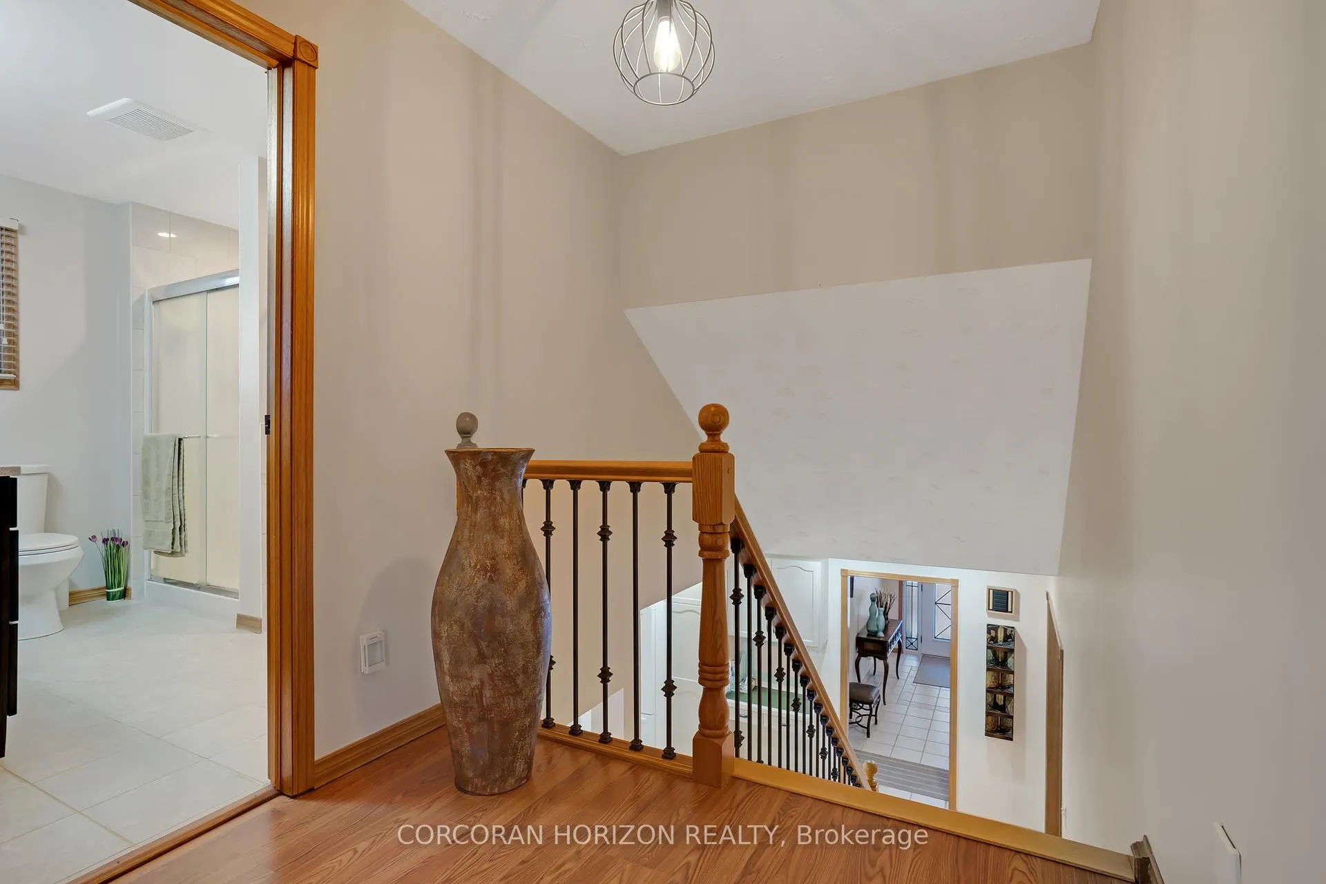 Photo 29 of 35 Southview Crescent, Cambridge — HOMEH