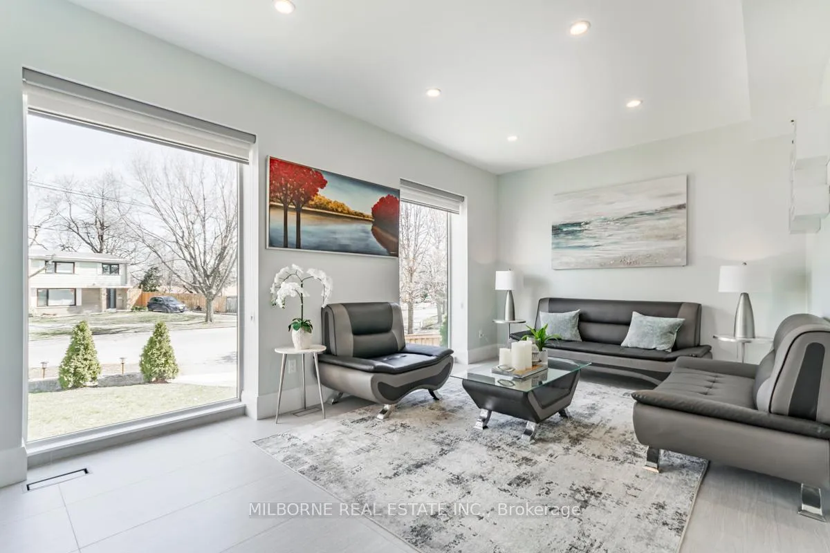Photo 7 of 46 Ashfield Drive, Etobicoke, Eringate-Centennial-West Deane — HOMEH