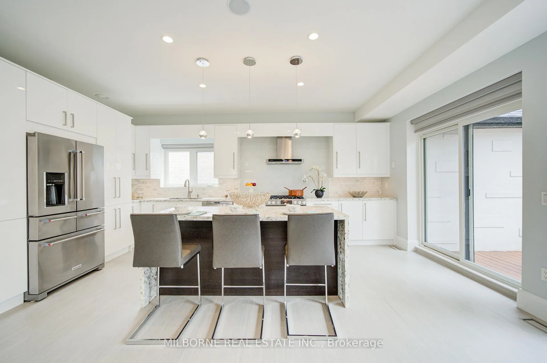 Photo 12 of 46 Ashfield Drive, Etobicoke, Eringate-Centennial-West Deane — HOMEH