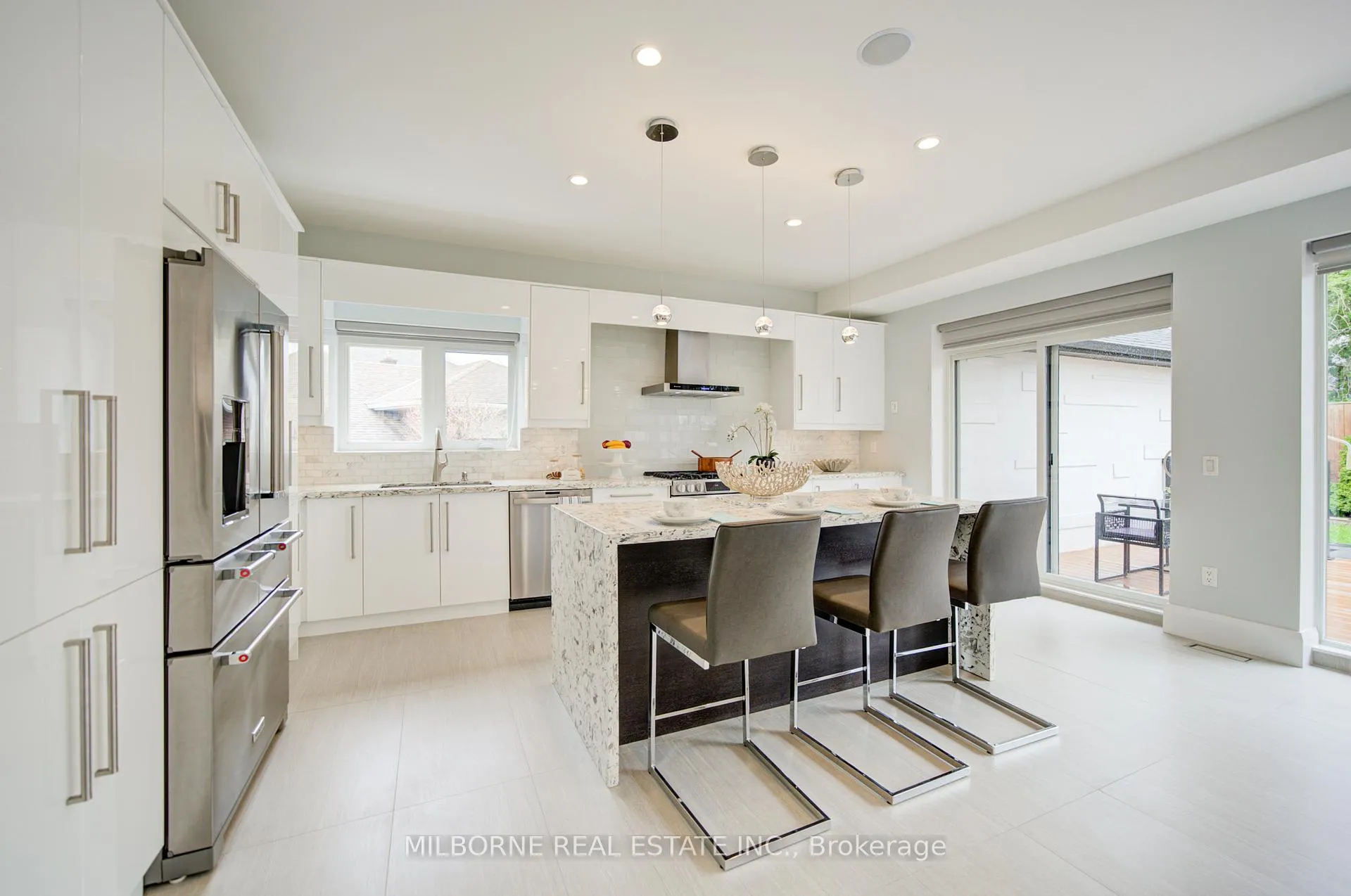 Photo 14 of 46 Ashfield Drive, Etobicoke, Eringate-Centennial-West Deane — HOMEH