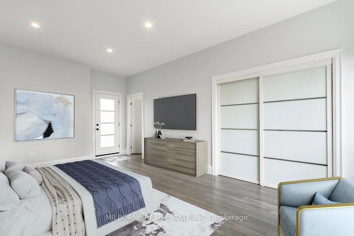 Photo 20 of 46 Ashfield Drive, Etobicoke, Eringate-Centennial-West Deane — HOMEH
