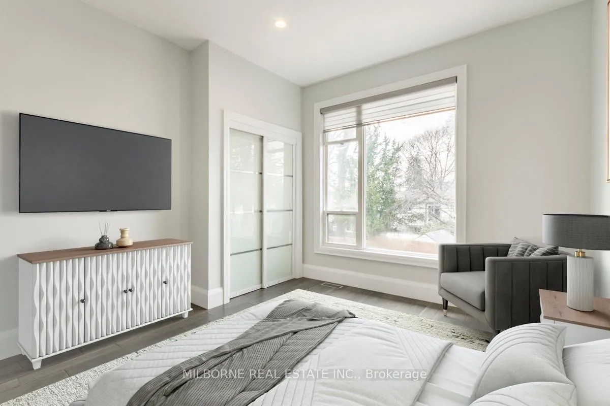 Photo 24 of 46 Ashfield Drive, Etobicoke, Eringate-Centennial-West Deane — HOMEH