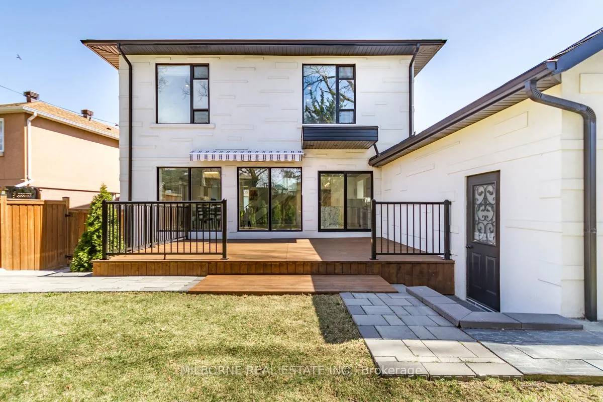Photo 42 of 46 Ashfield Drive, Etobicoke, Eringate-Centennial-West Deane — HOMEH