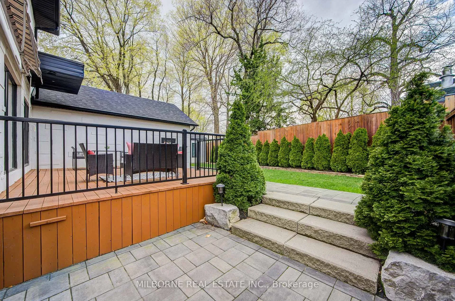 Photo 43 of 46 Ashfield Drive, Etobicoke, Eringate-Centennial-West Deane — HOMEH