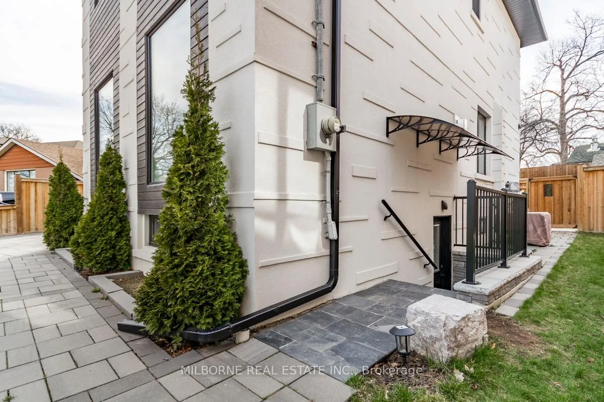 Photo 46 of 46 Ashfield Drive, Etobicoke, Eringate-Centennial-West Deane — HOMEH