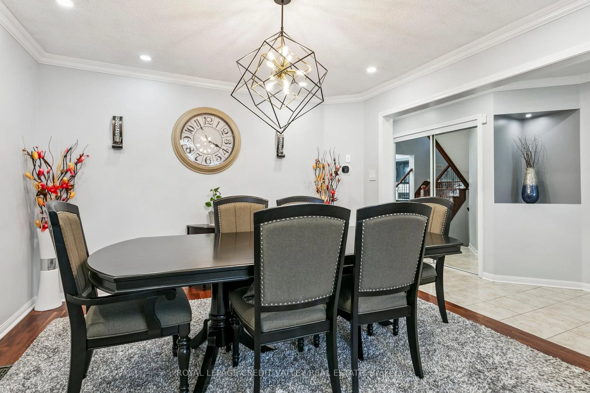 Photo 6 of 4 Mendoza Drive, Brampton, Fletcher's Meadow — HOMEH