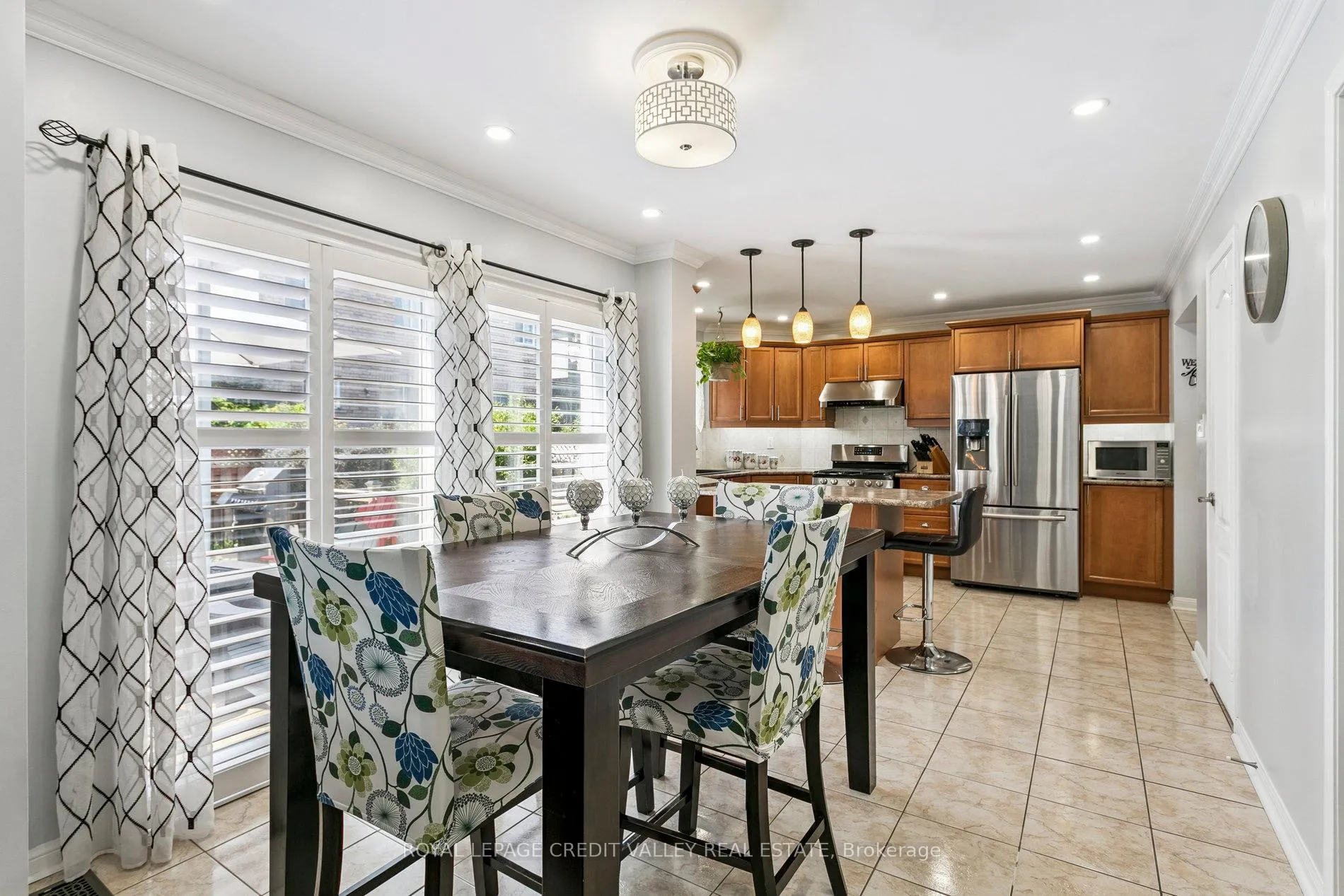 Photo 15 of 4 Mendoza Drive, Brampton, Fletcher's Meadow — HOMEH