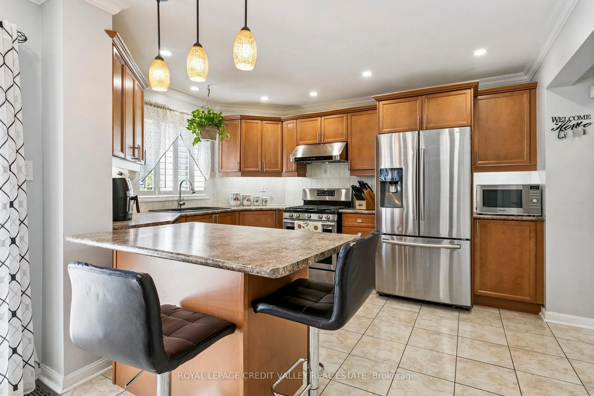 Photo 17 of 4 Mendoza Drive, Brampton, Fletcher's Meadow — HOMEH