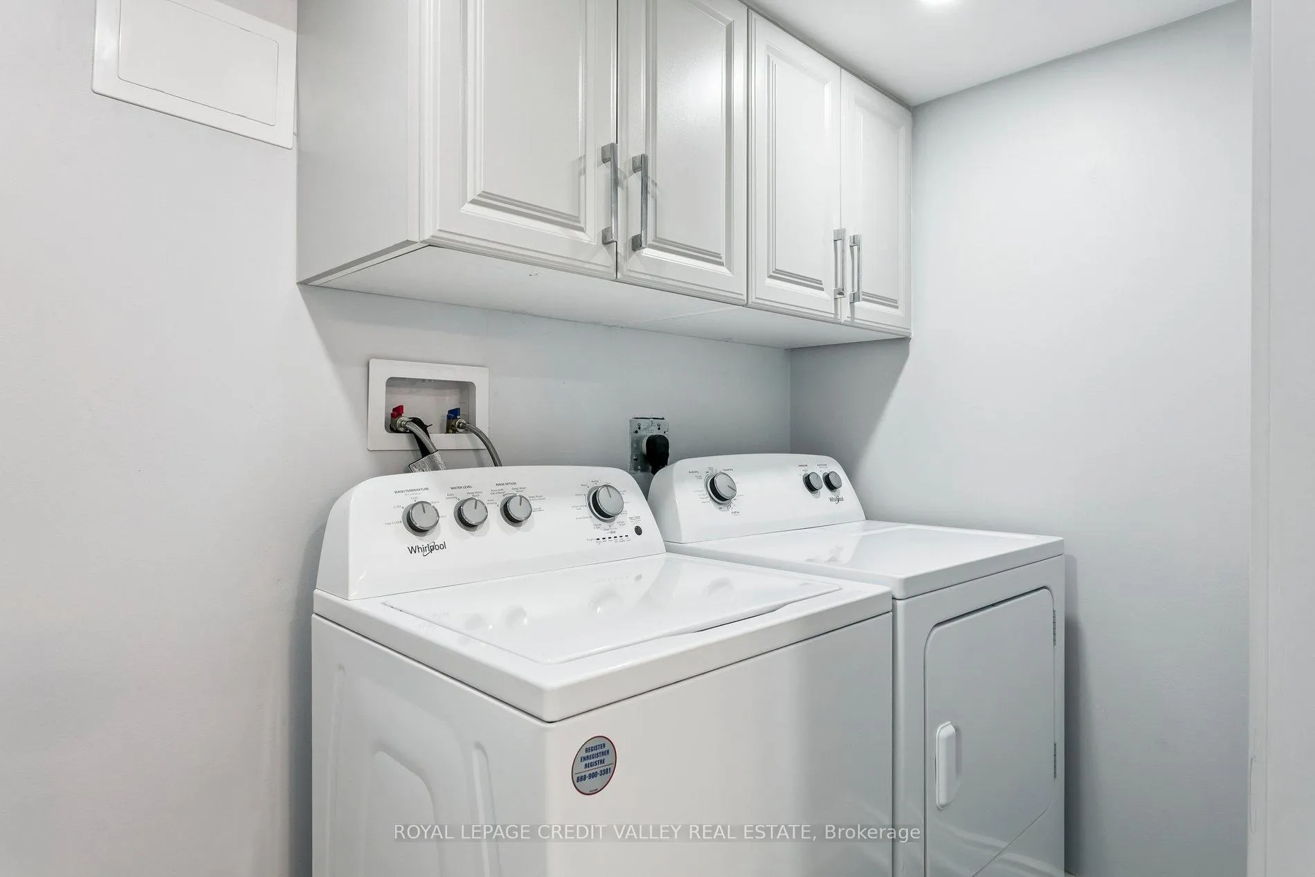 Photo 45 of 4 Mendoza Drive, Brampton, Fletcher's Meadow — HOMEH