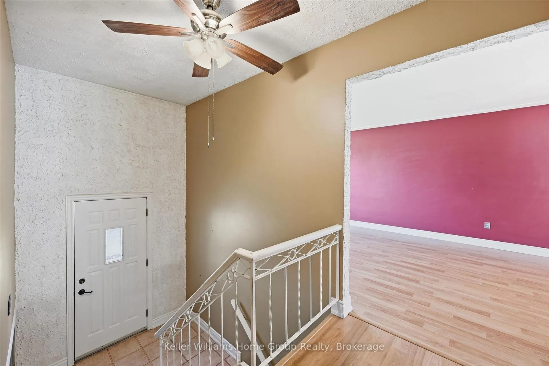Photo 8 of 1233 5 Highway W, Hamilton, Rural Flamborough — HOMEH