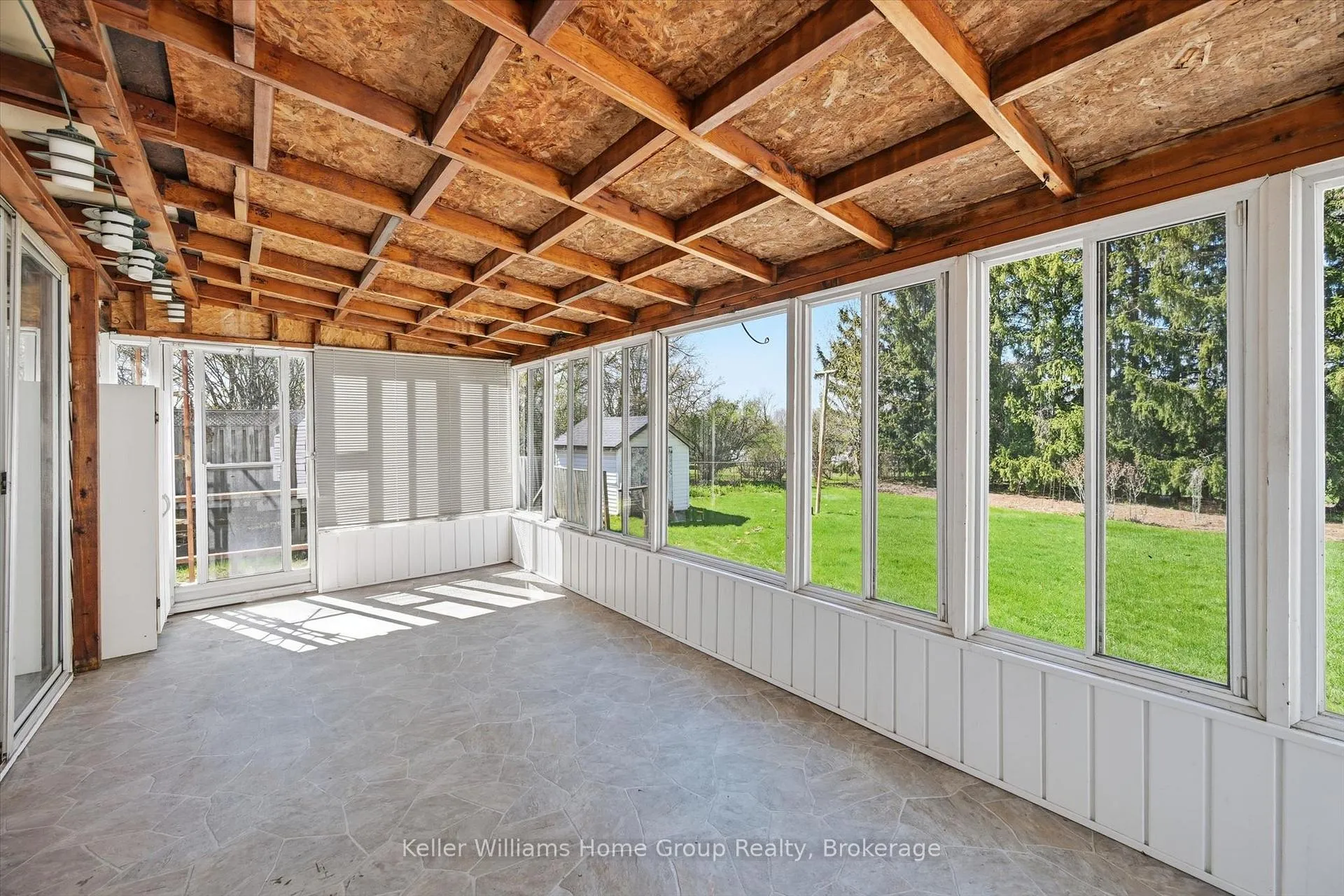 Photo 30 of 1233 5 Highway W, Hamilton, Rural Flamborough — HOMEH