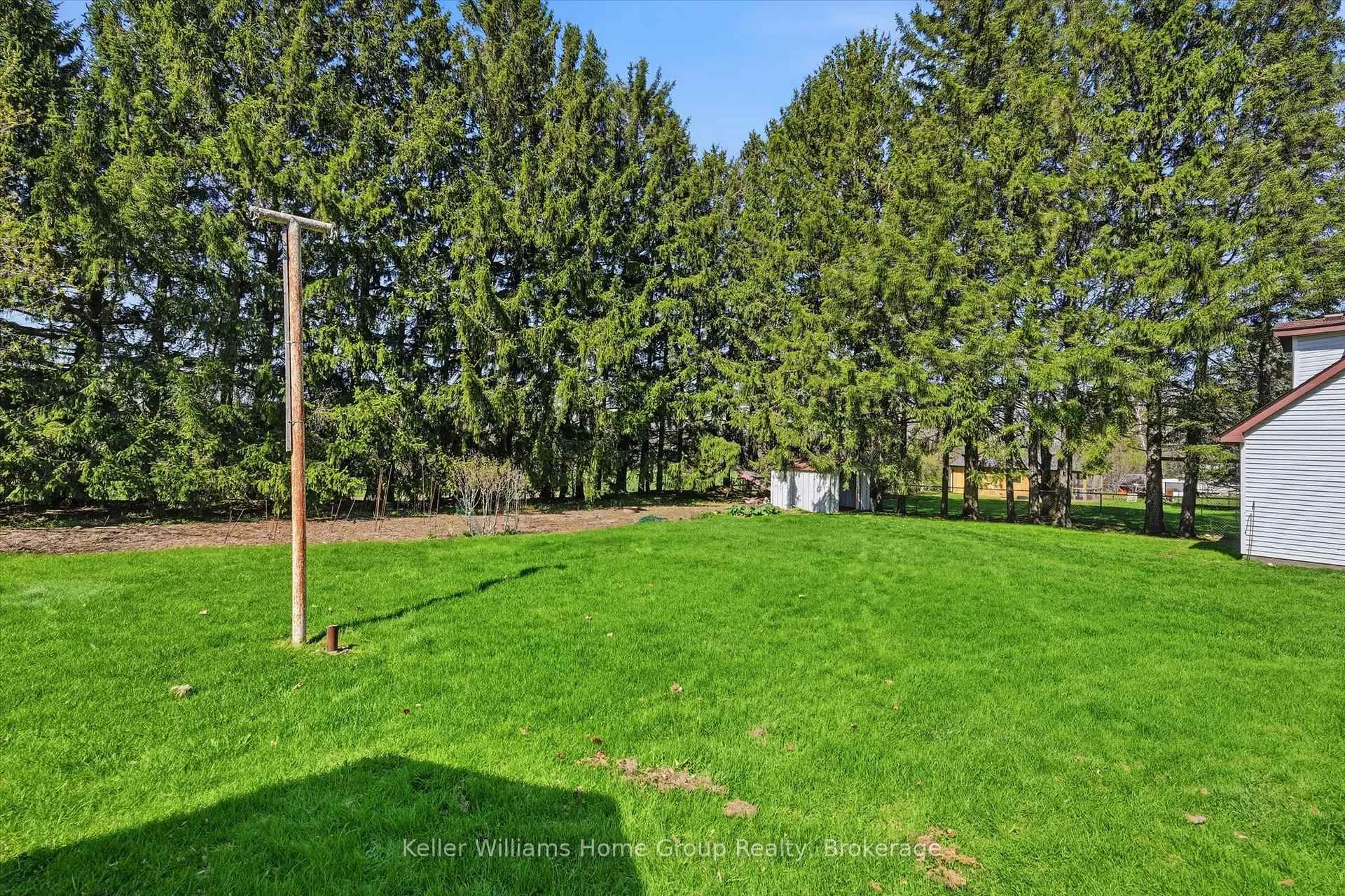 Photo 33 of 1233 5 Highway W, Hamilton, Rural Flamborough — HOMEH