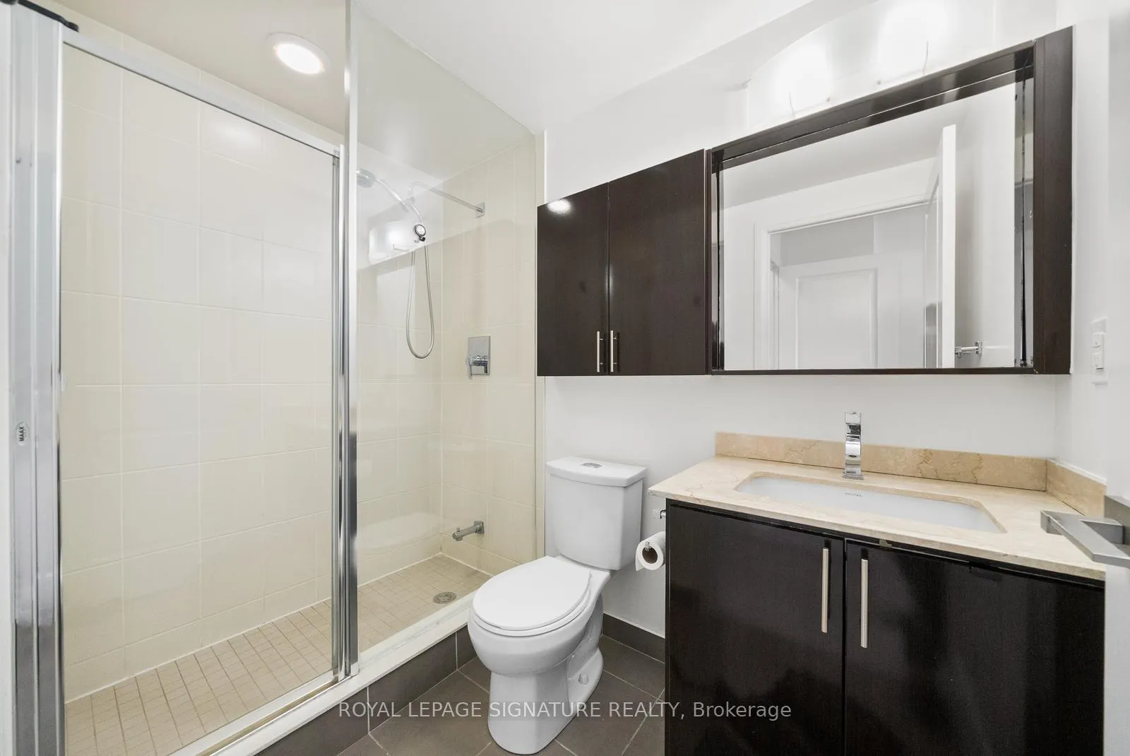 Photo 16 of Unit 2108, 7171 Yonge Street, Markham, Thornhill — HOMEH