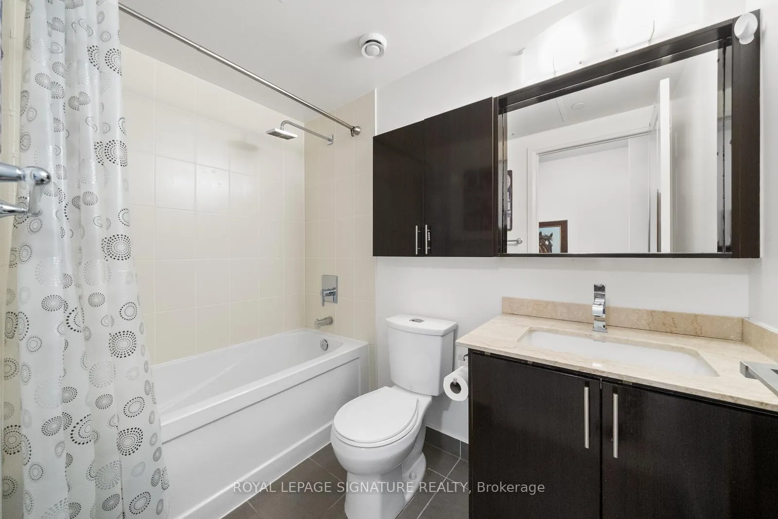 Photo 19 of Unit 2108, 7171 Yonge Street, Markham, Thornhill — HOMEH
