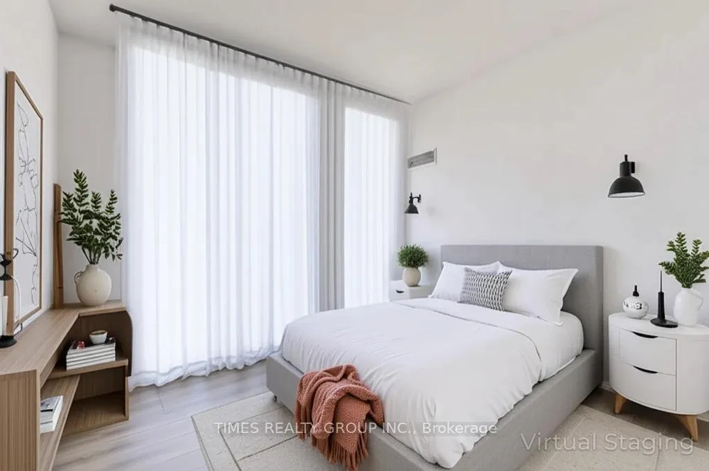 Photo 4 of Unit 1002, 8 Eglinton Avenue E, Toronto, Mount Pleasant West — HOMEH