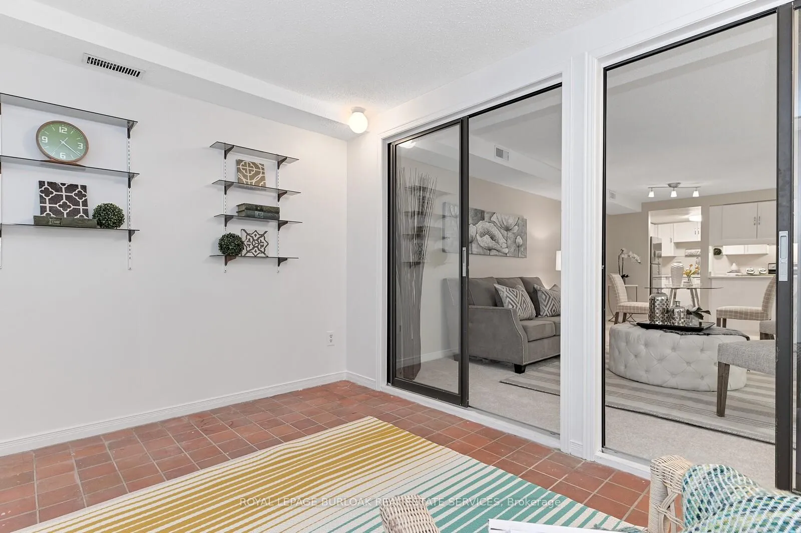 Photo 6 of Unit 212, 895 Maple Avenue, Burlington, Brant — HOMEH