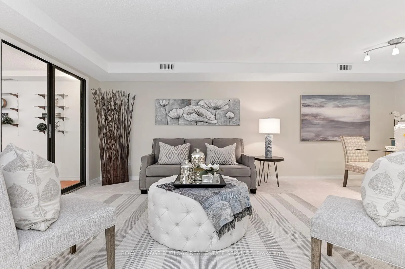Photo 8 of Unit 212, 895 Maple Avenue, Burlington, Brant — HOMEH
