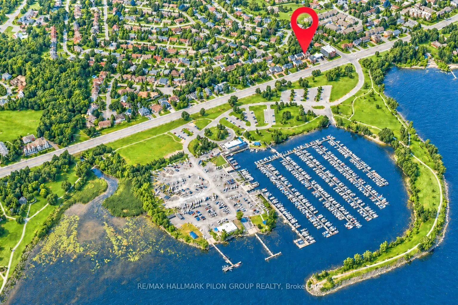 Photo 24 of 140 Connemara Private, Ottawa, Crystal Beach — HOMEH