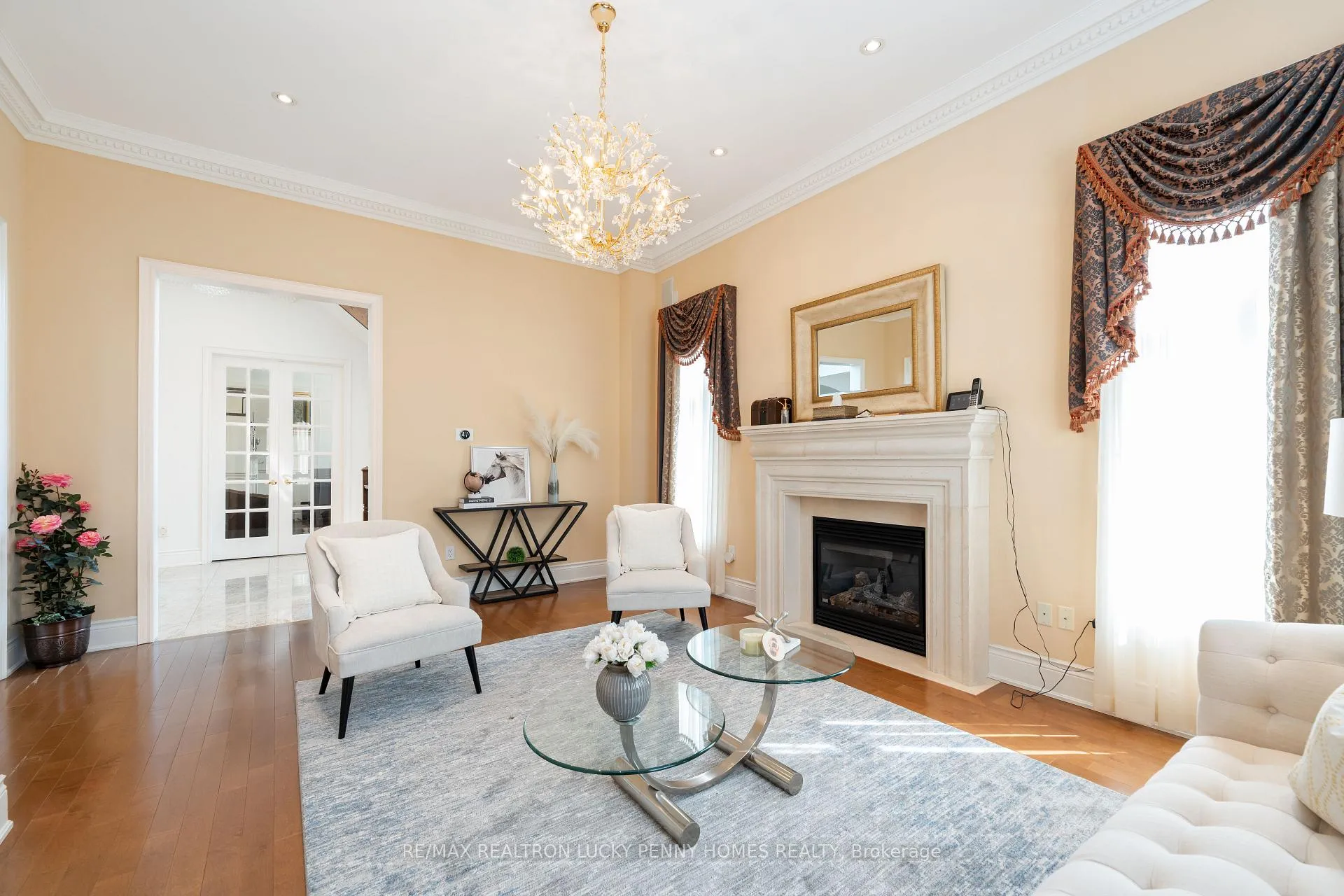 Photo 8 of 8 Heritage Woods Manor, Markham, Devil's Elbow — HOMEH