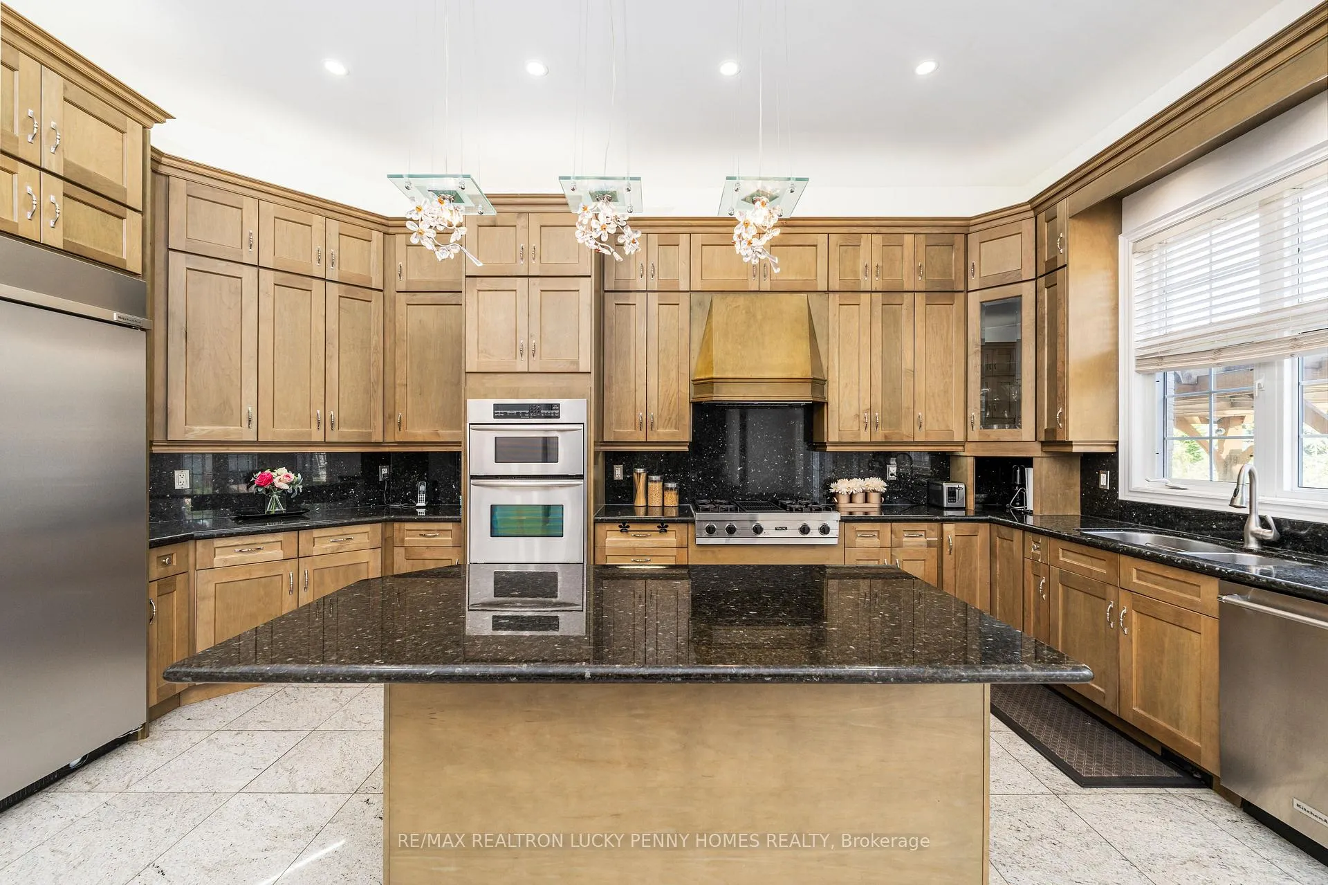 Photo 19 of 8 Heritage Woods Manor, Markham, Devil's Elbow — HOMEH