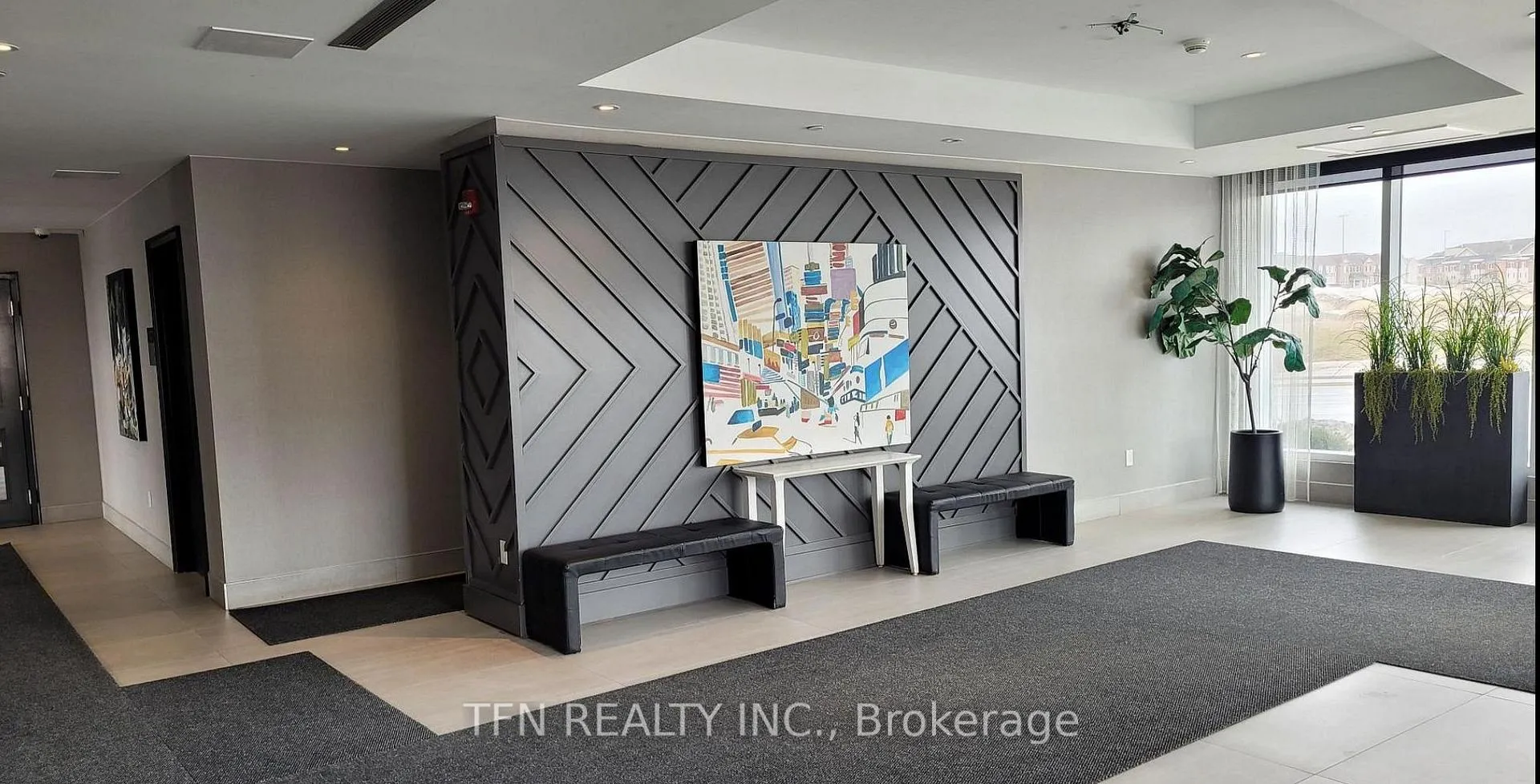 Photo 3 of Unit 306, 200 Lagerfeld Drive, Brampton, Northwest Brampton — HOMEH