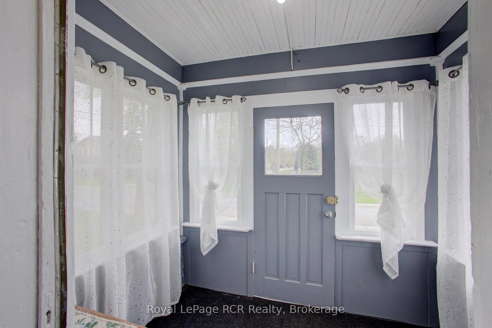 Photo 2 of 58 Mccutcheon Drive S, Huron East, Brussels — HOMEH