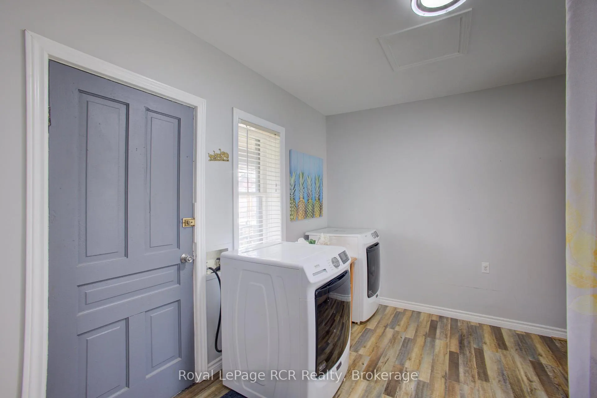 Photo 11 of 58 Mccutcheon Drive S, Huron East, Brussels — HOMEH