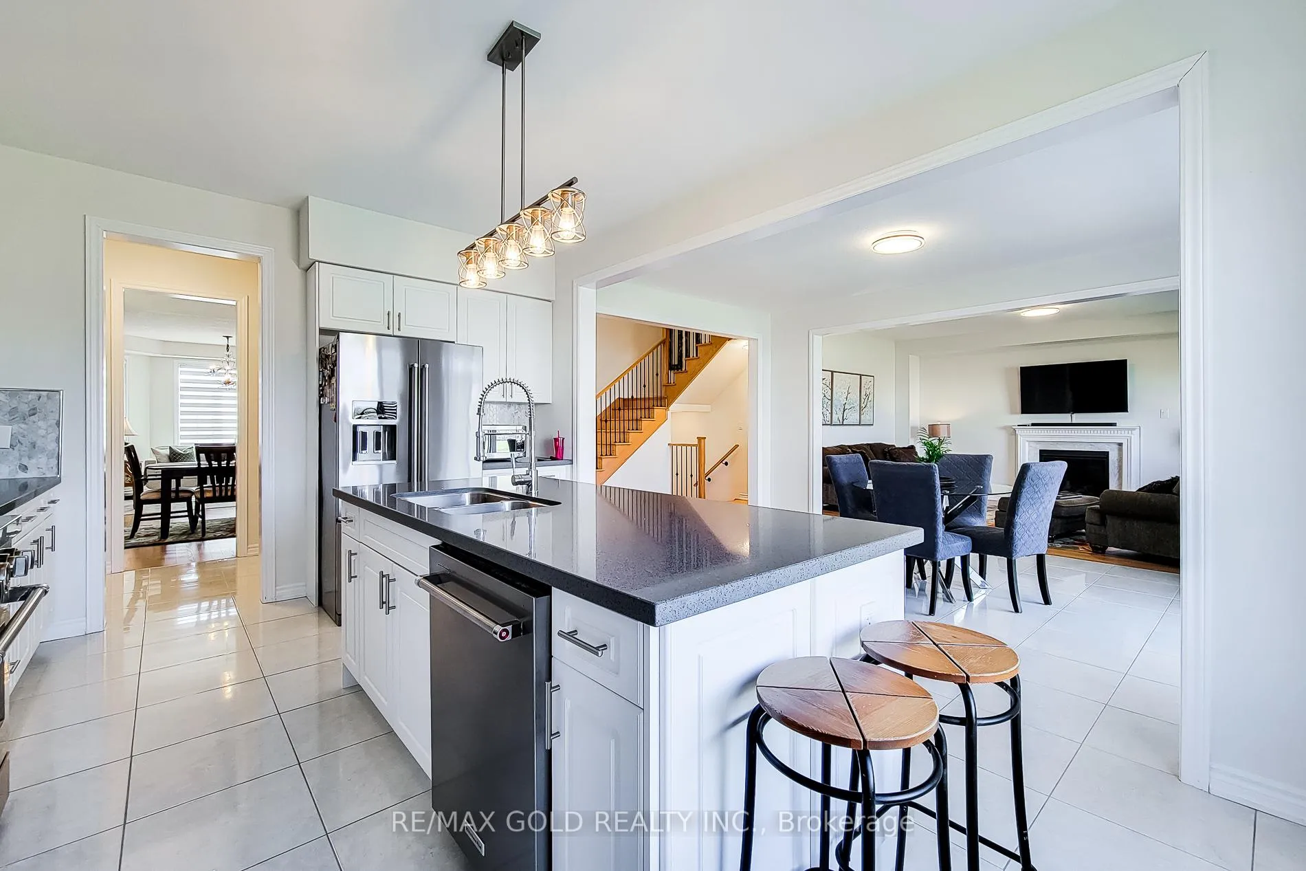 Photo 13 of 43 Mears Place, Brant, Paris — HOMEH