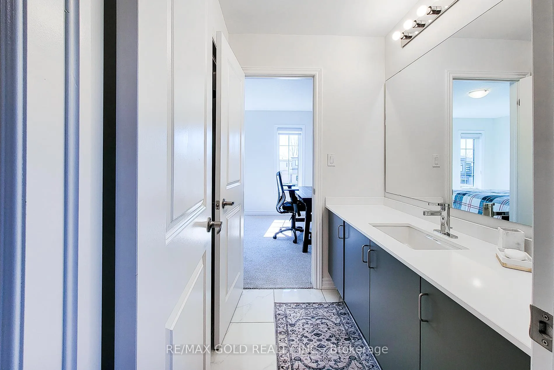Photo 26 of 43 Mears Place, Brant, Paris — HOMEH
