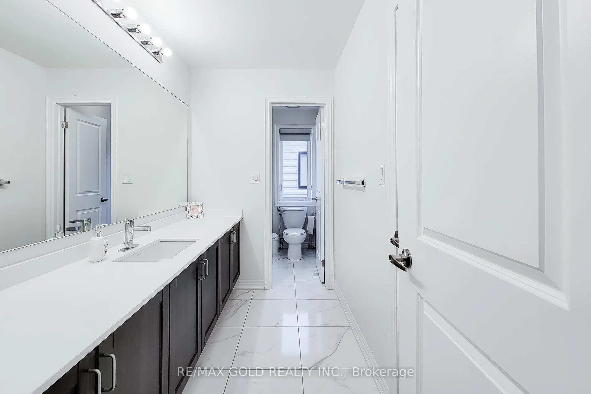 Photo 30 of 43 Mears Place, Brant, Paris — HOMEH