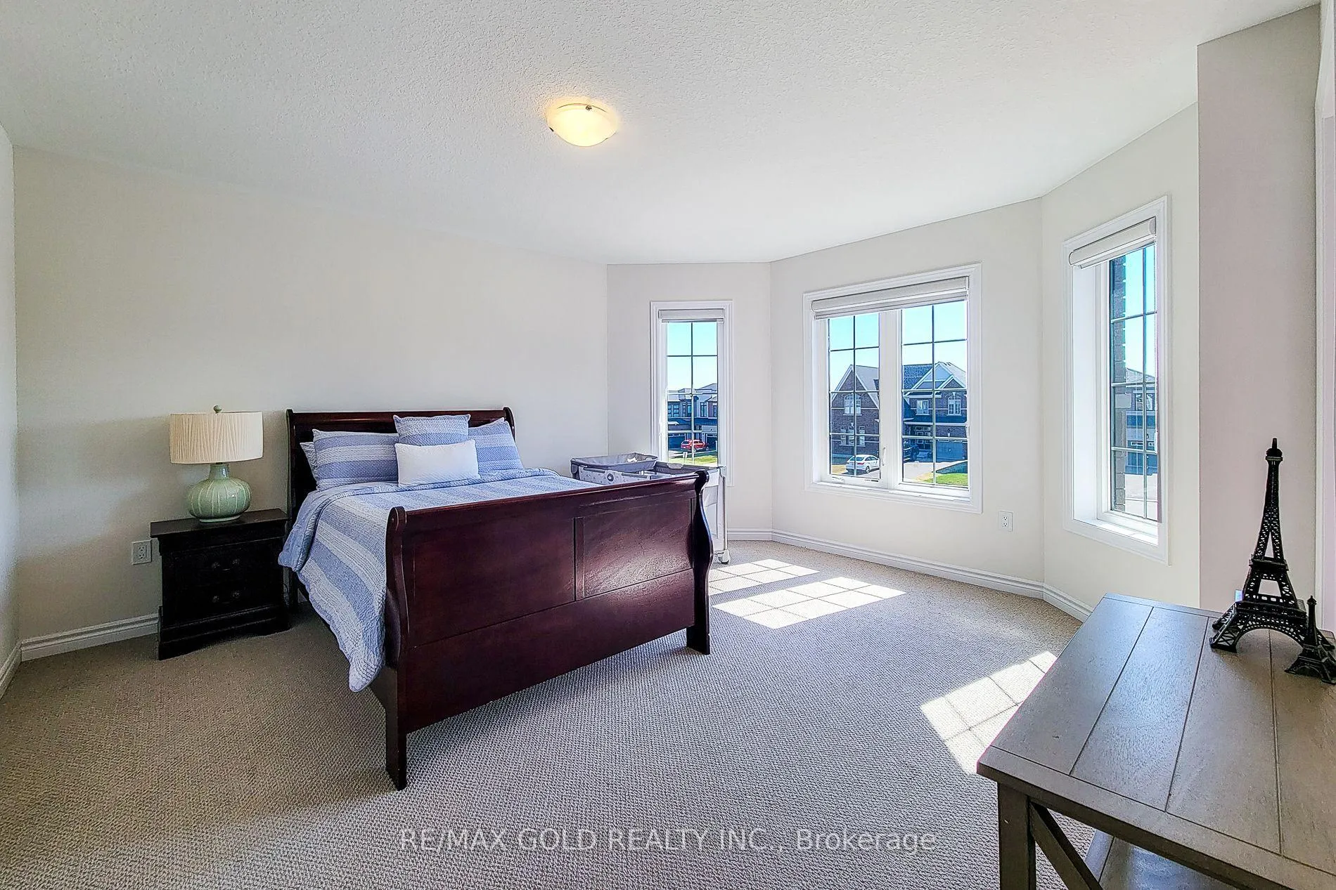 Photo 34 of 43 Mears Place, Brant, Paris — HOMEH