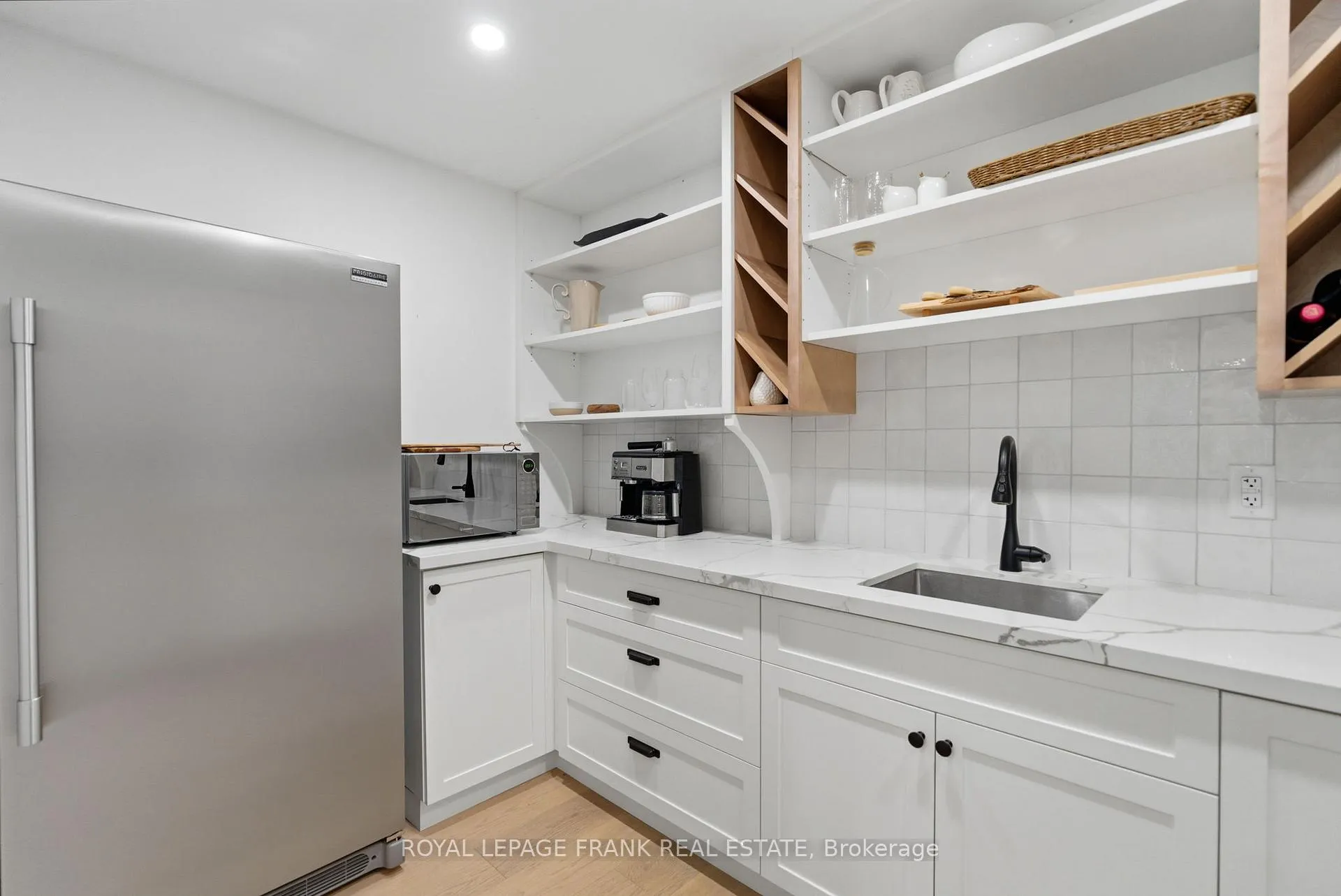Photo 12 of 5947 Main Street, Clarington, Orono — HOMEH