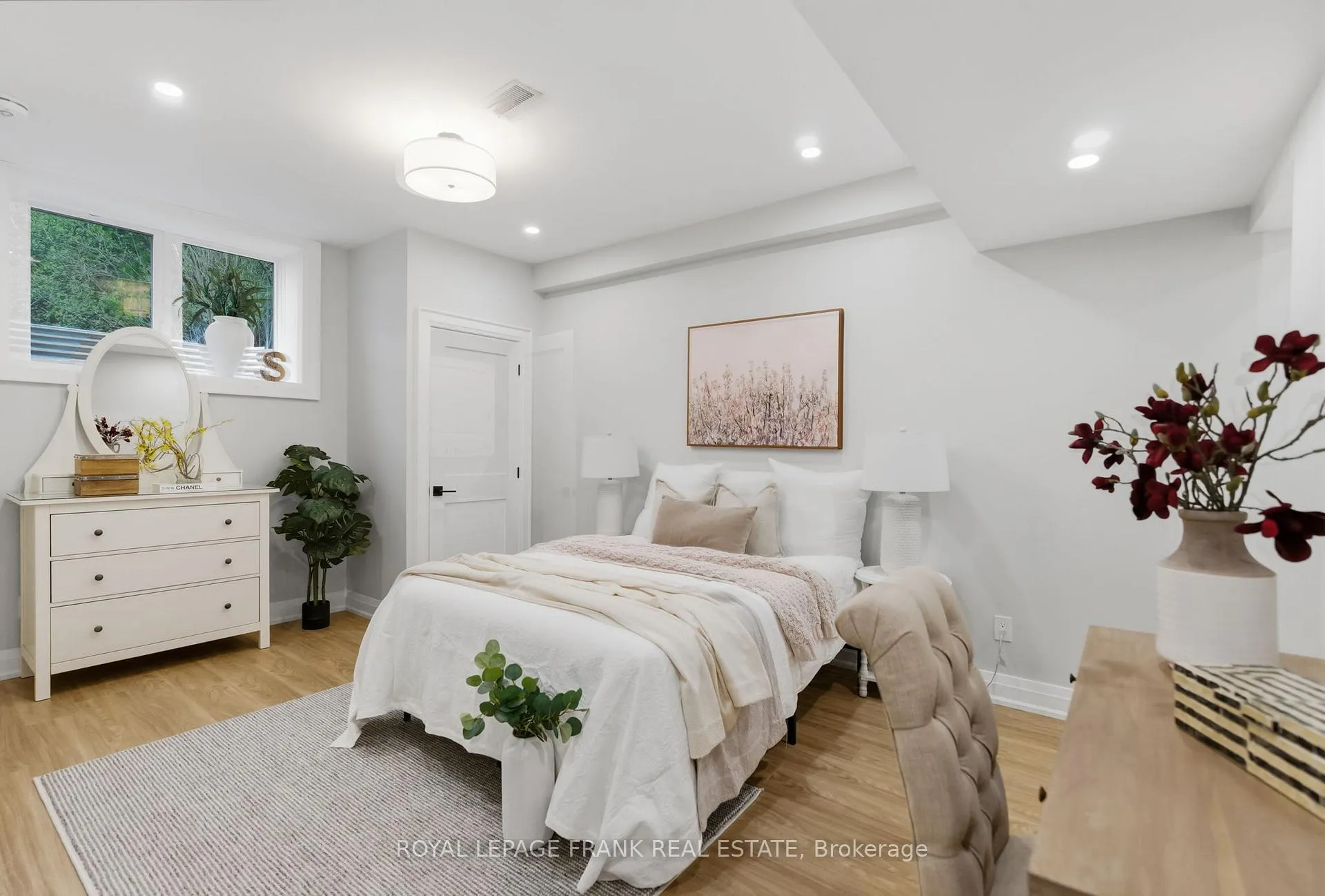 Photo 40 of 5947 Main Street, Clarington, Orono — HOMEH