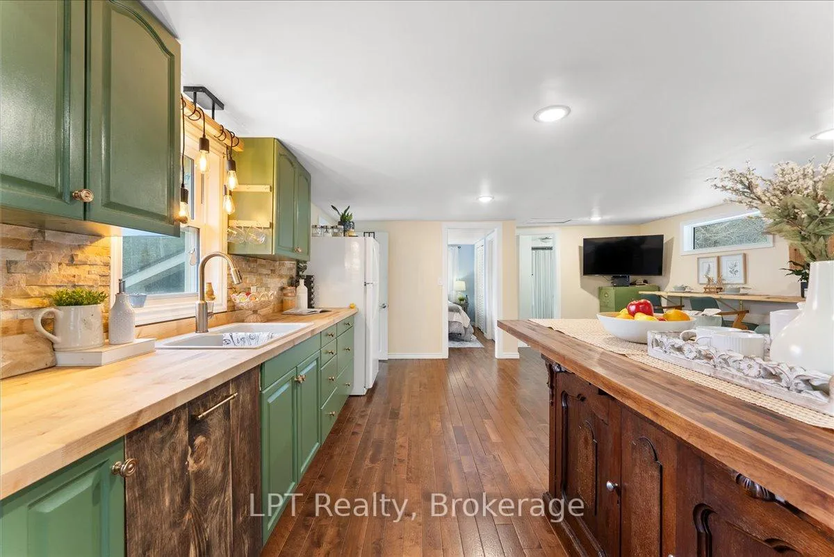 Photo 20 of 7010 Lake Street, Hamilton Township, Bewdley — HOMEH