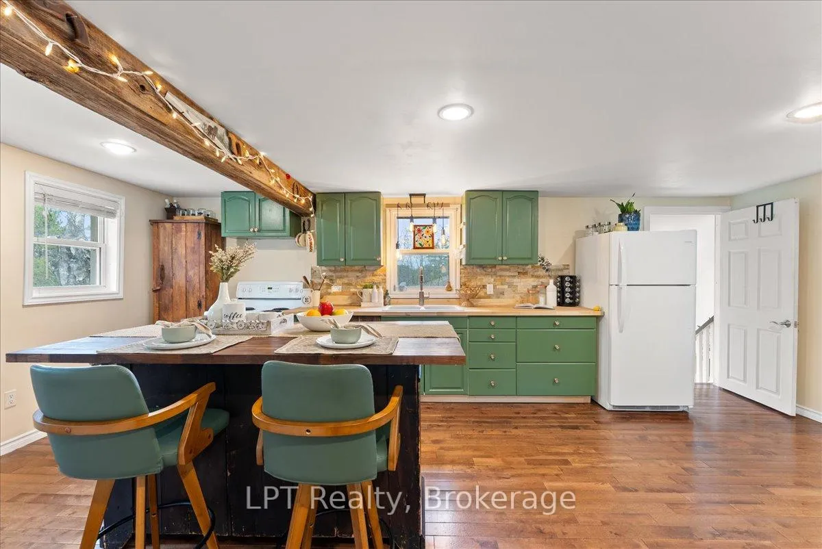 Photo 23 of 7010 Lake Street, Hamilton Township, Bewdley — HOMEH