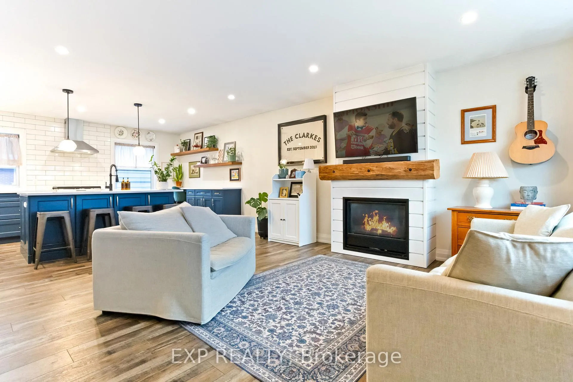 Photo 4 of 3 Fay Avenue, Hamilton, Huntington — HOMEH