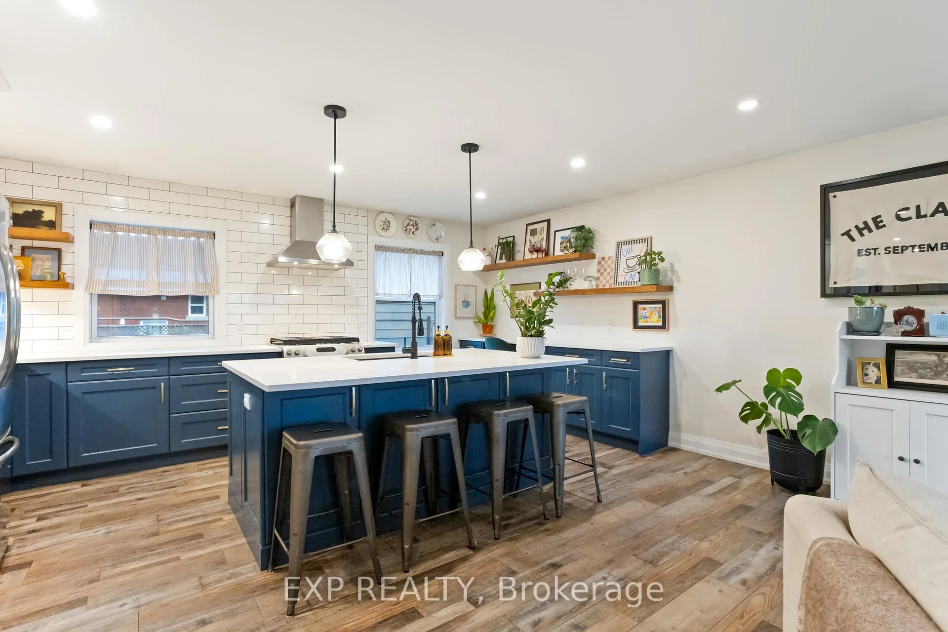 Photo 6 of 3 Fay Avenue, Hamilton, Huntington — HOMEH