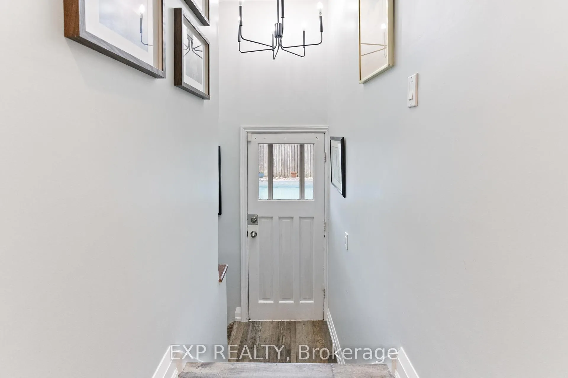 Photo 19 of 3 Fay Avenue, Hamilton, Huntington — HOMEH