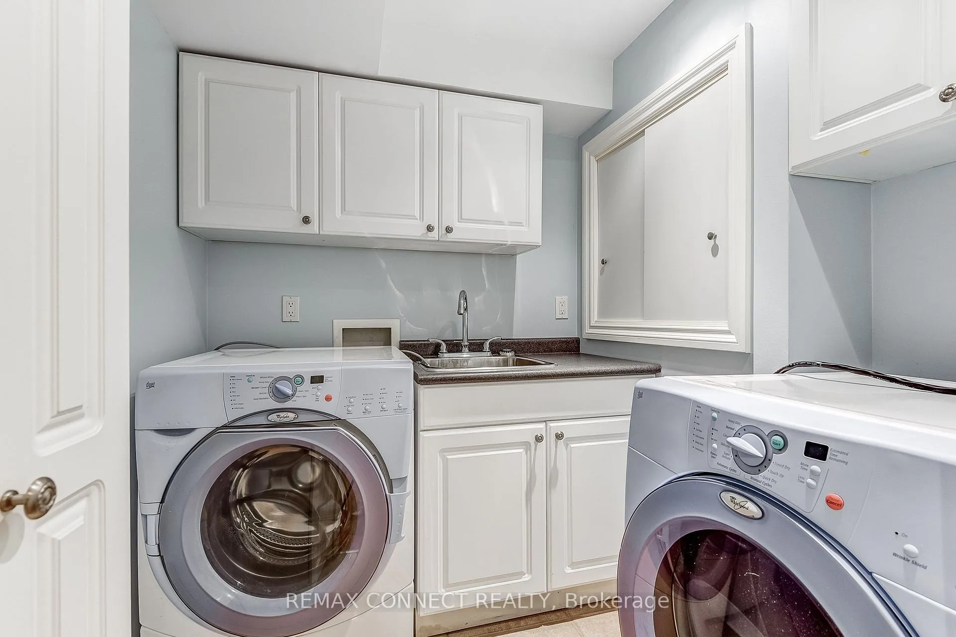 Photo 31 of 29 Andona Crescent, Scarborough, Centennial Scarborough — HOMEH