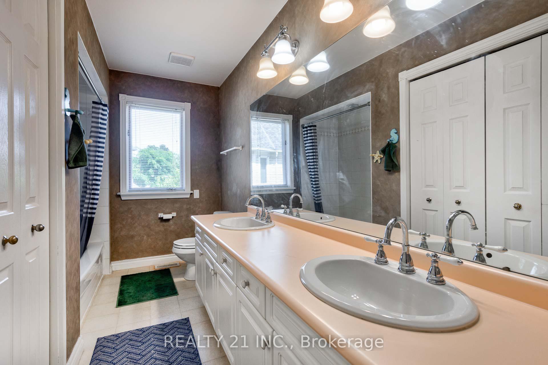 Photo 24 of 115 Christena Crescent, Ajax, Central West — HOMEH