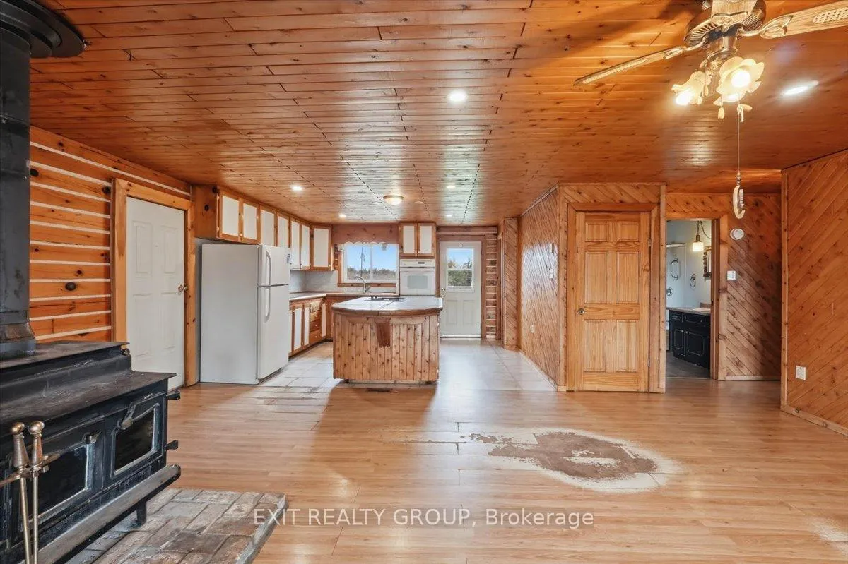 Photo 5 of 51 Stinson Block Road, Prince Edward County, Hillier Ward — HOMEH